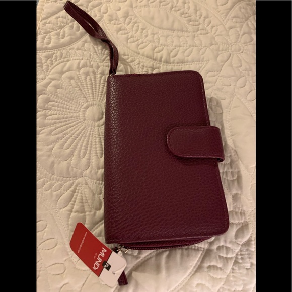 mundi Handbags - New WT Mundi west port ladies wallet